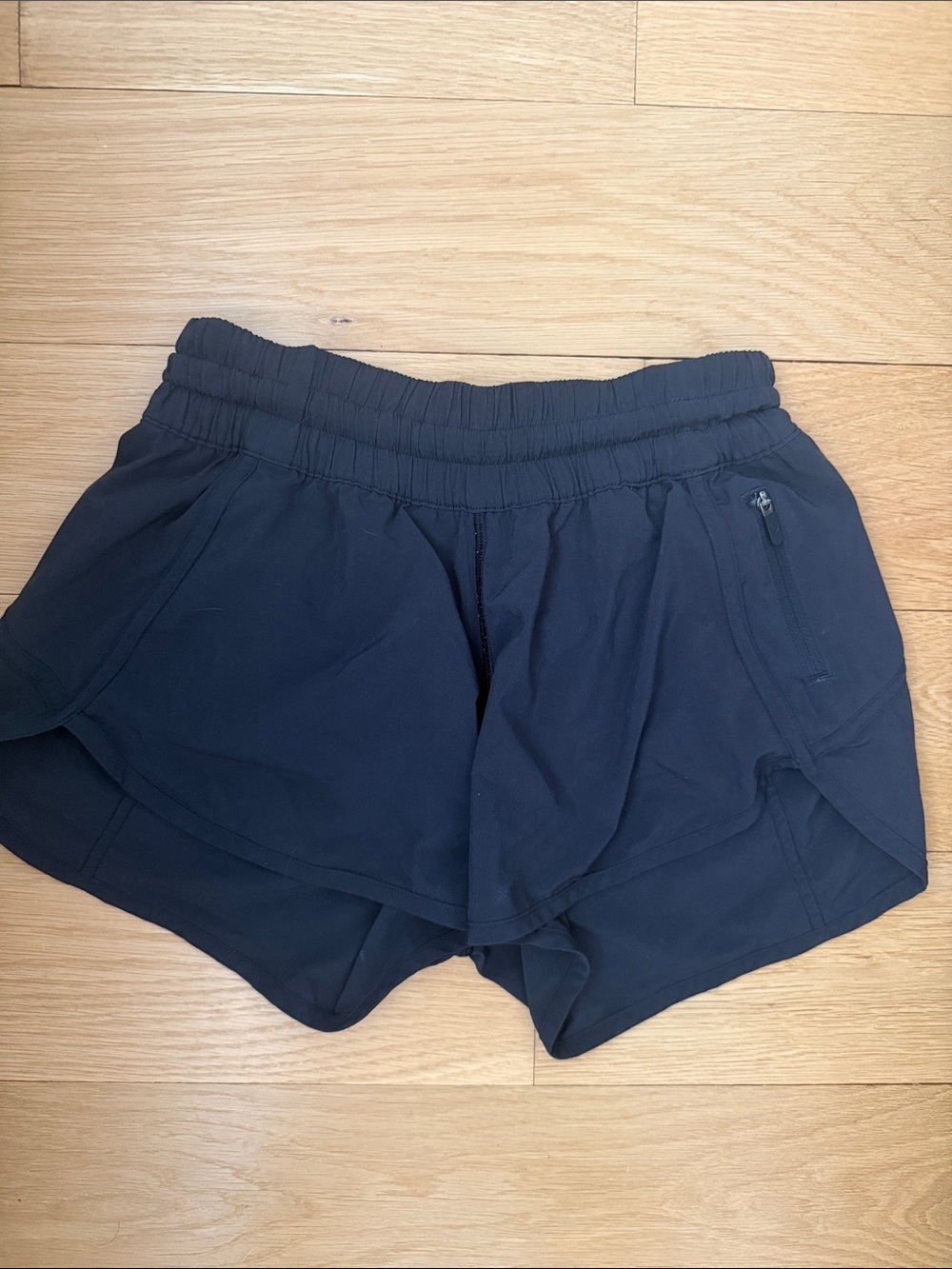 Lululemon Track That Short in black size 6